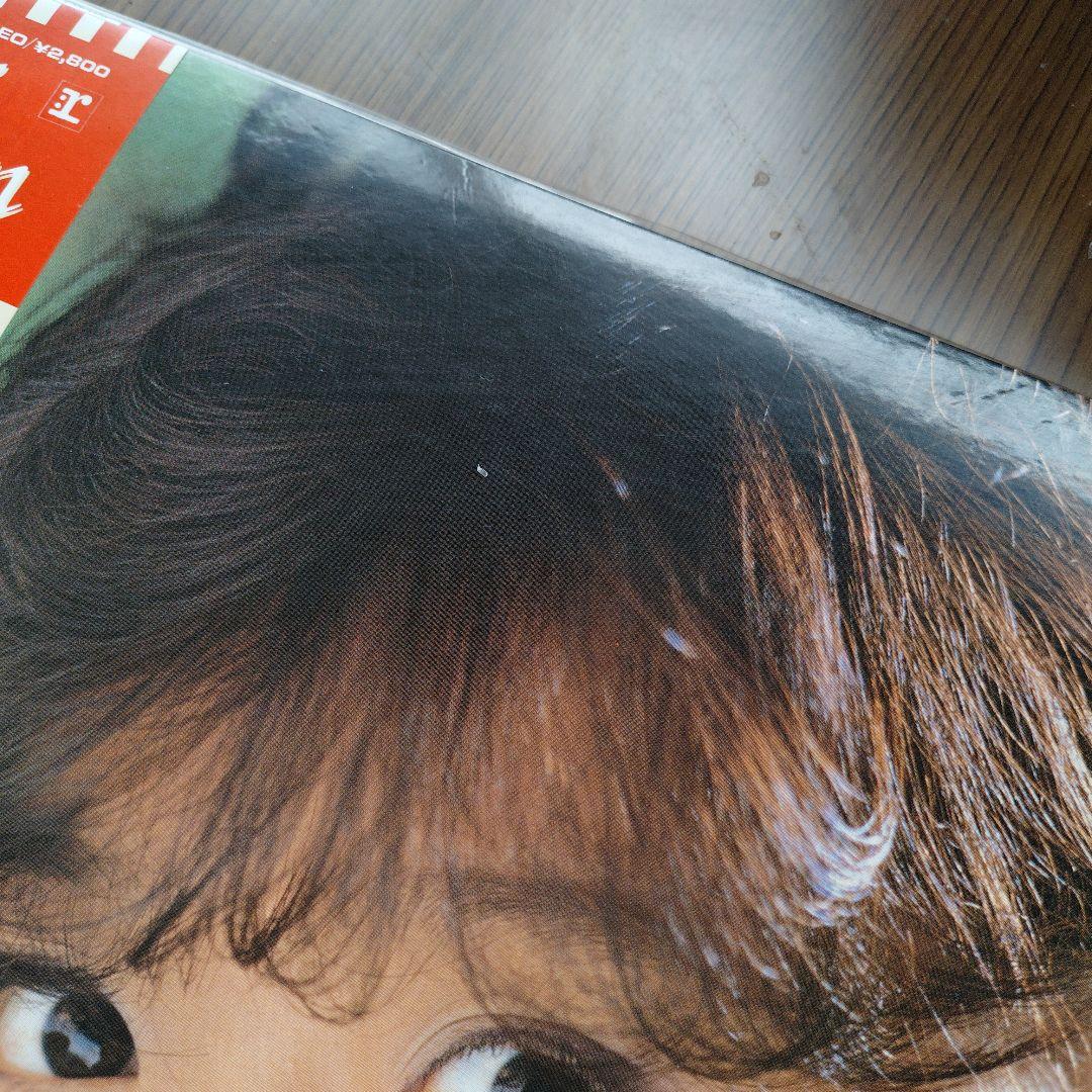 中森明菜BEST AKINAメモワール5thアルバム　レコードカレンダー付き