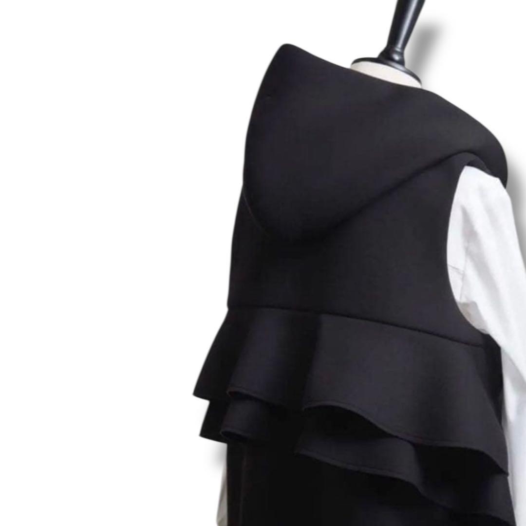 【美品】yori ヨリ ベスト ジレ ロングコート 黒 アシンメトリー フリル
