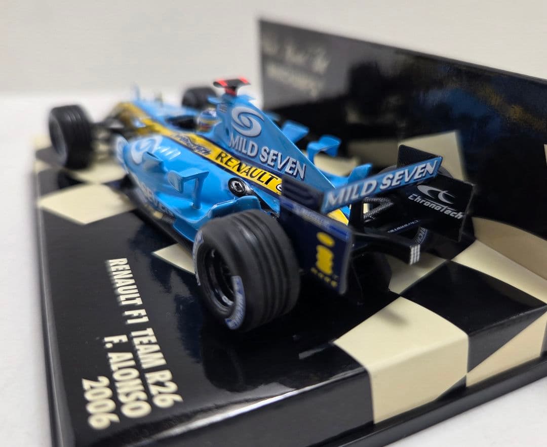 1/43　ルノーF1　R25・R26　アロンソ　マイルドセブン仕様