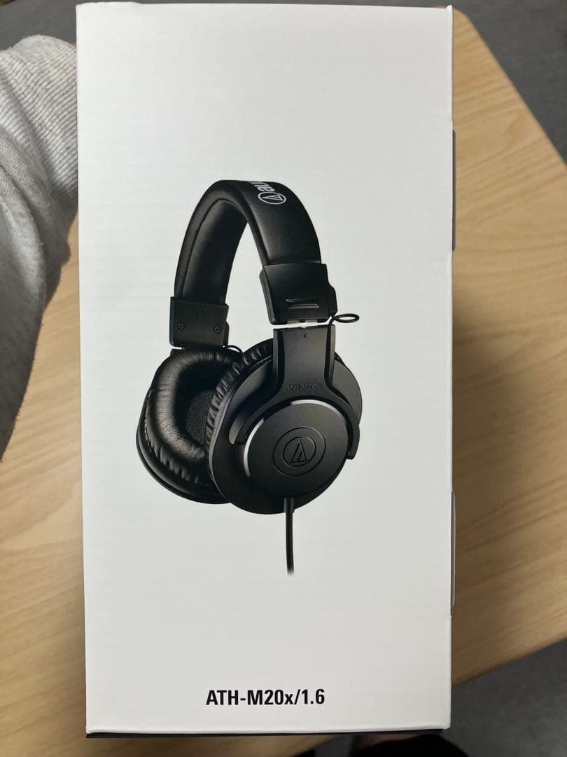(ほぼ新品)audio-technica ATH-M20x有線ヘッドホン1.6m
