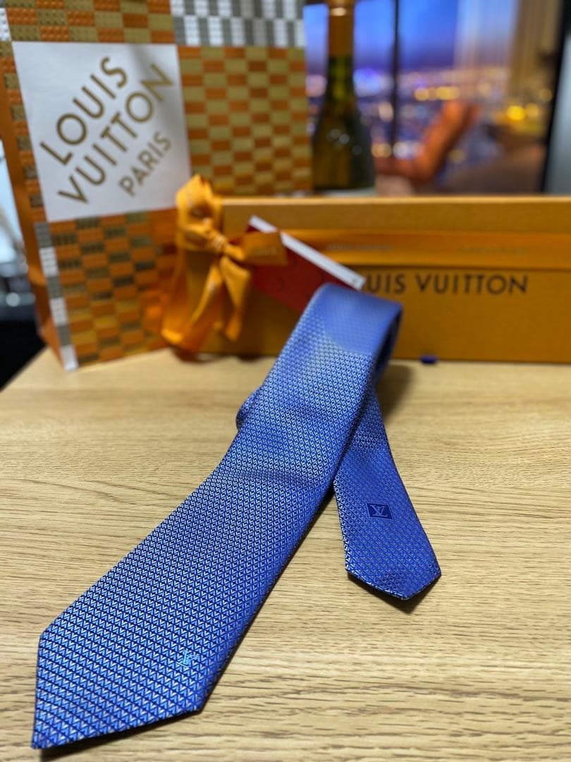 Louis Vuitton ネクタイ・ダイヤモンドブイ8CM