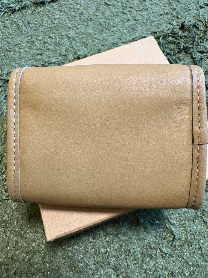 COACH ベージュ キーケース カラビナ付き　未使用