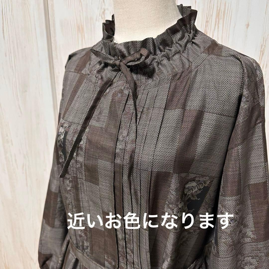 着物リメイク 大島紬(7マルキ)からピンタックの襟ギャザーワンピース(LL)