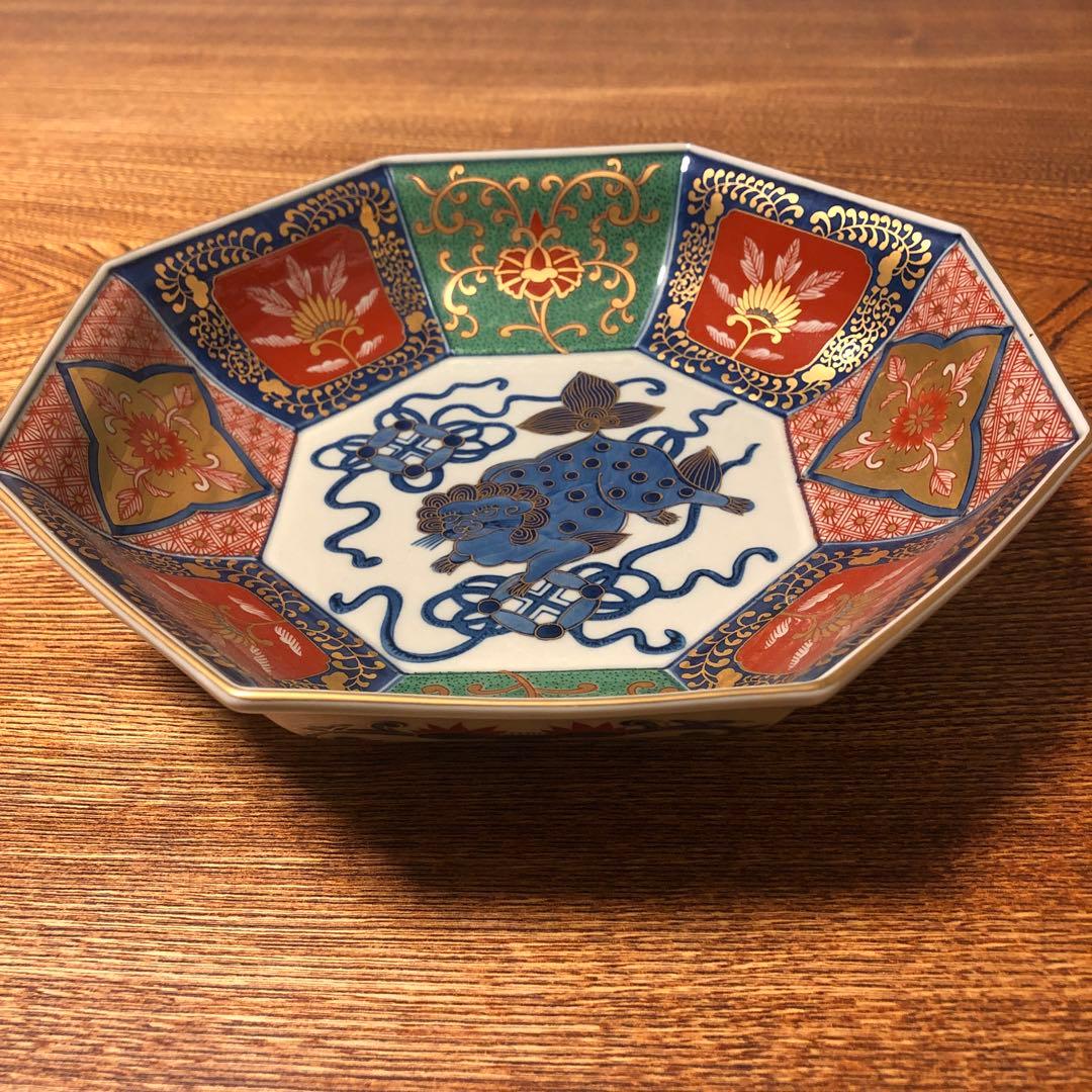 美品 林九郎窯 有田焼 染錦 獅子牡丹 八角面取鉢 盛鉢 金襴手 古伊万里様式