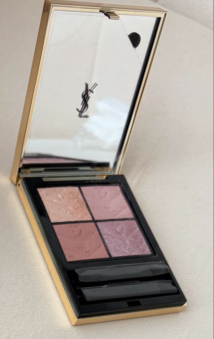 YSL クチュール　ミニ　クラッチ 126 スパークリングラスト