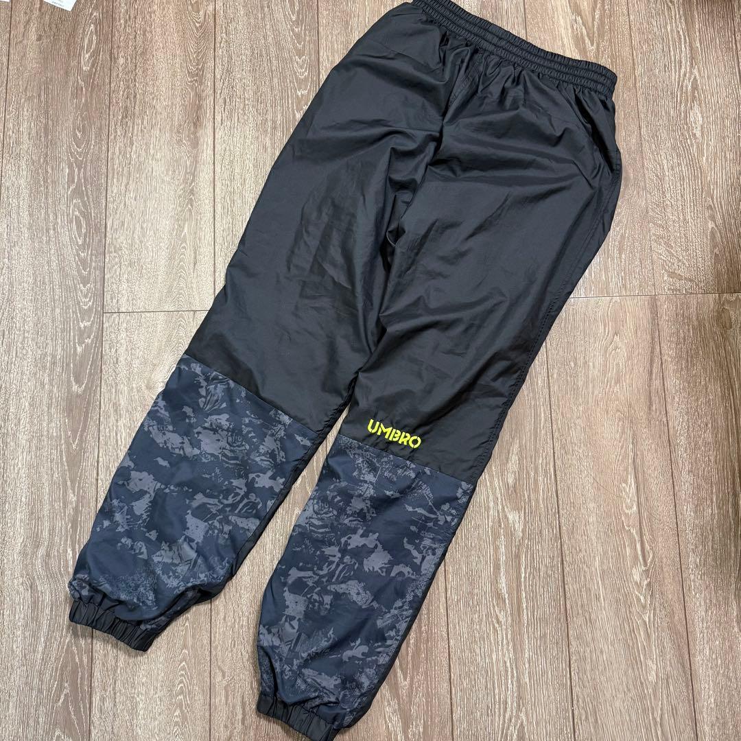 UMBRO アンブロ 裏起毛 ピステ ウィンドブレーカー 上下セット メンズ M