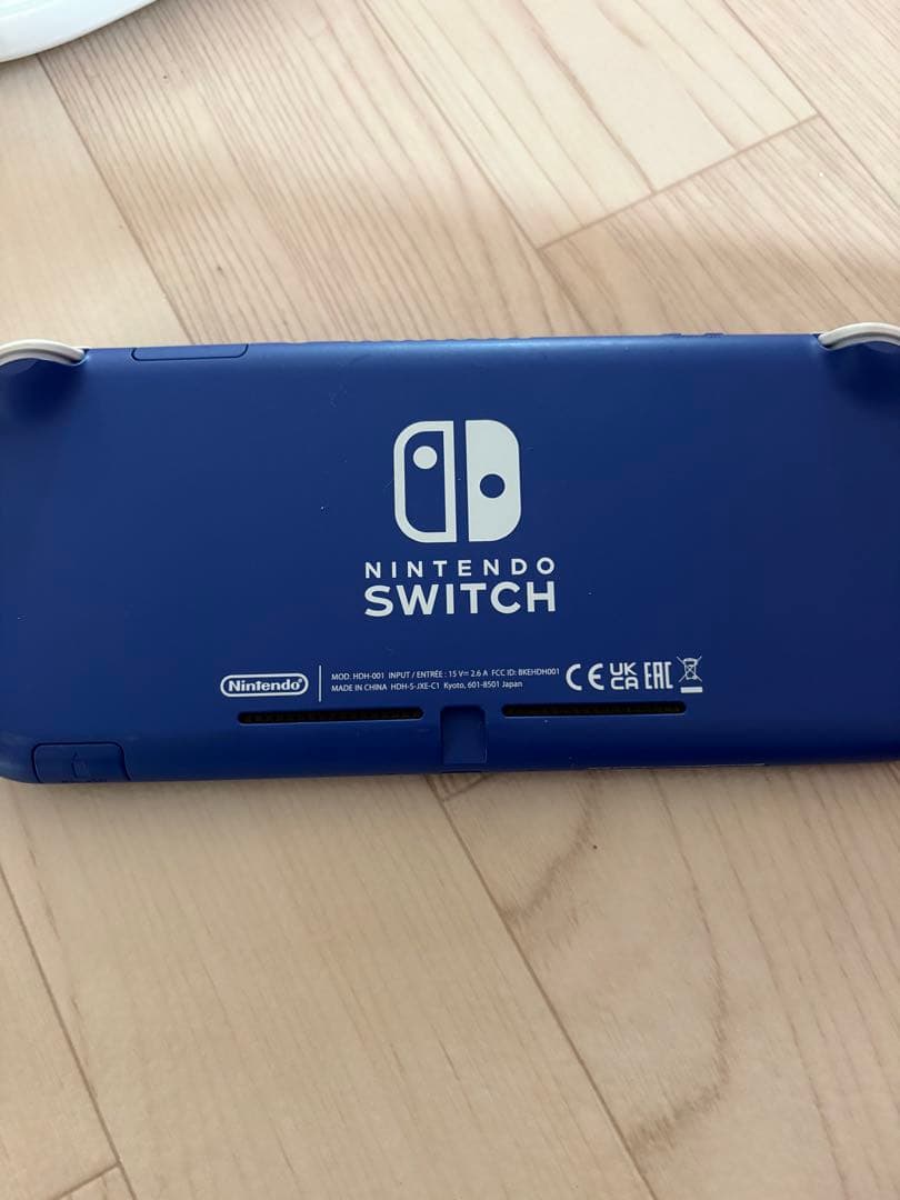 美品　Nintendo Switch Lite ブルー
