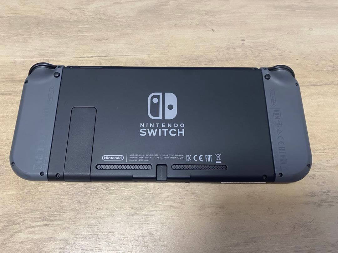 Nintendo Switch 本体(初期付属品完備)