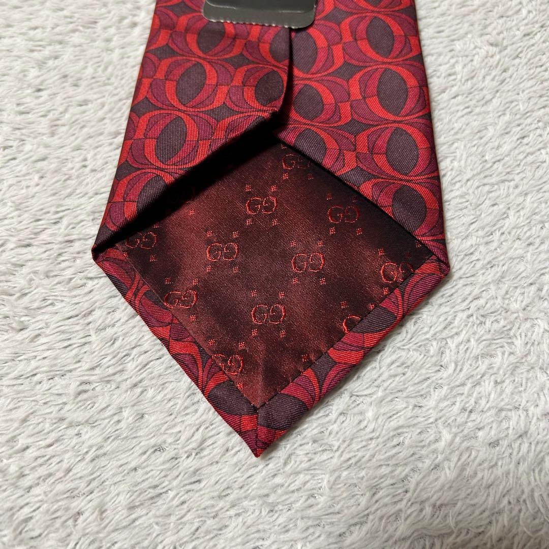 【タグ付き・美品✨】GUCCI グッチ ネクタイ レッド 総柄 シルク100%