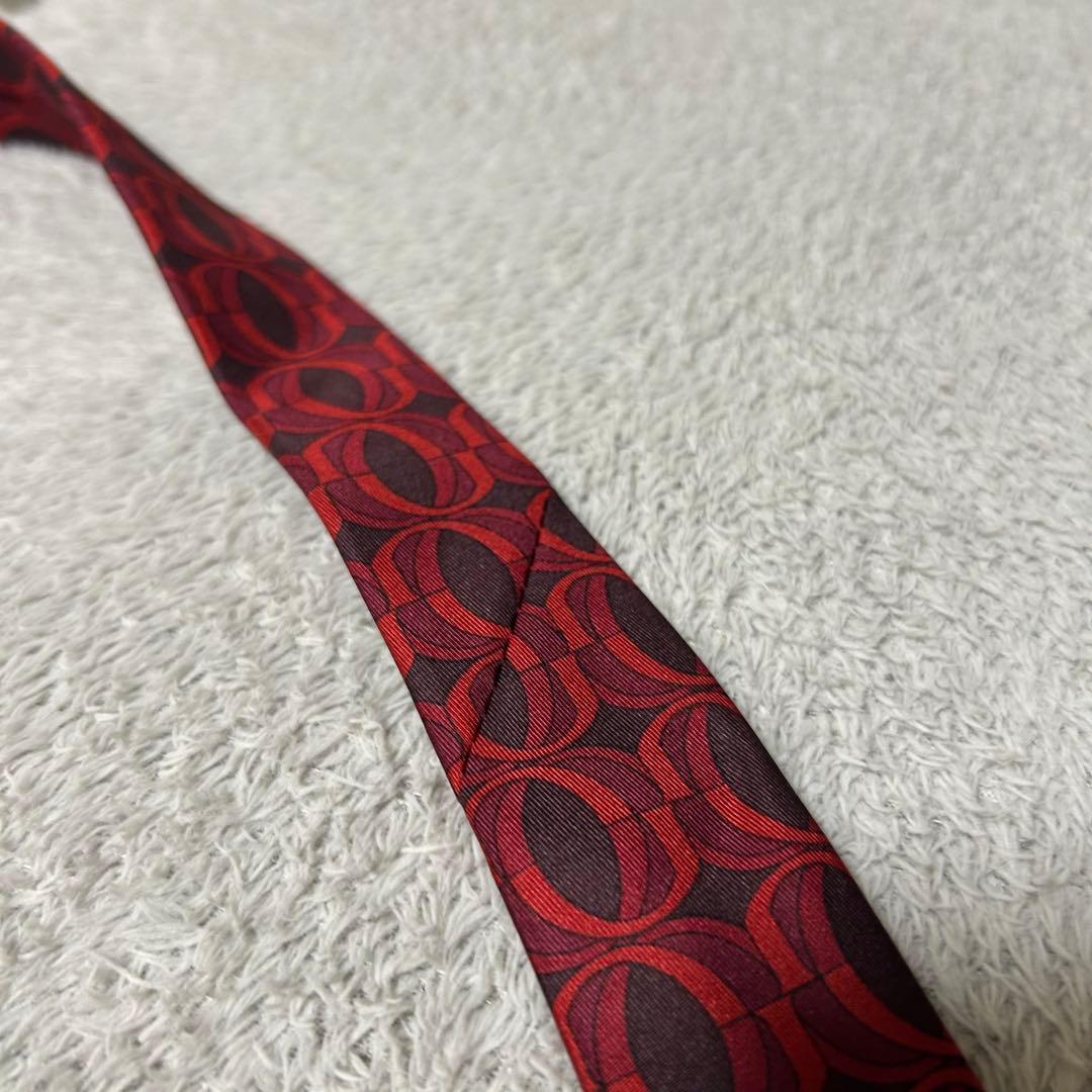 【タグ付き・美品✨】GUCCI グッチ ネクタイ レッド 総柄 シルク100%