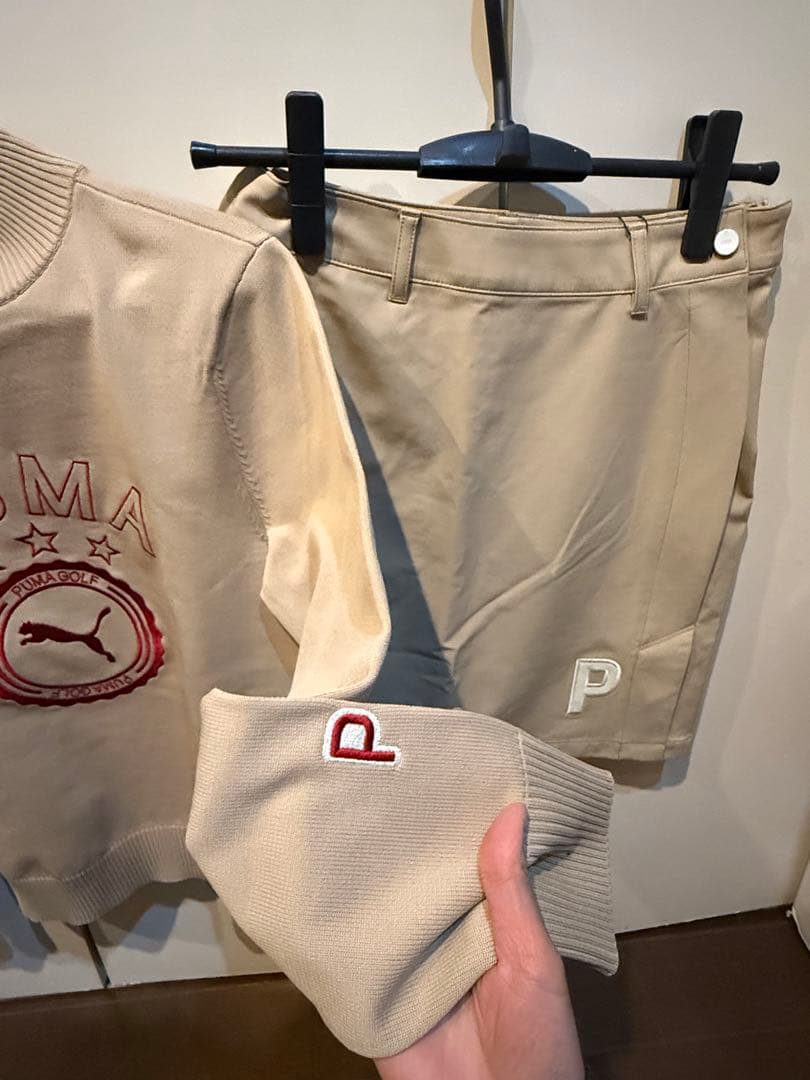 お値下げ　新品　PUMA ベージュ　スカートセット　M