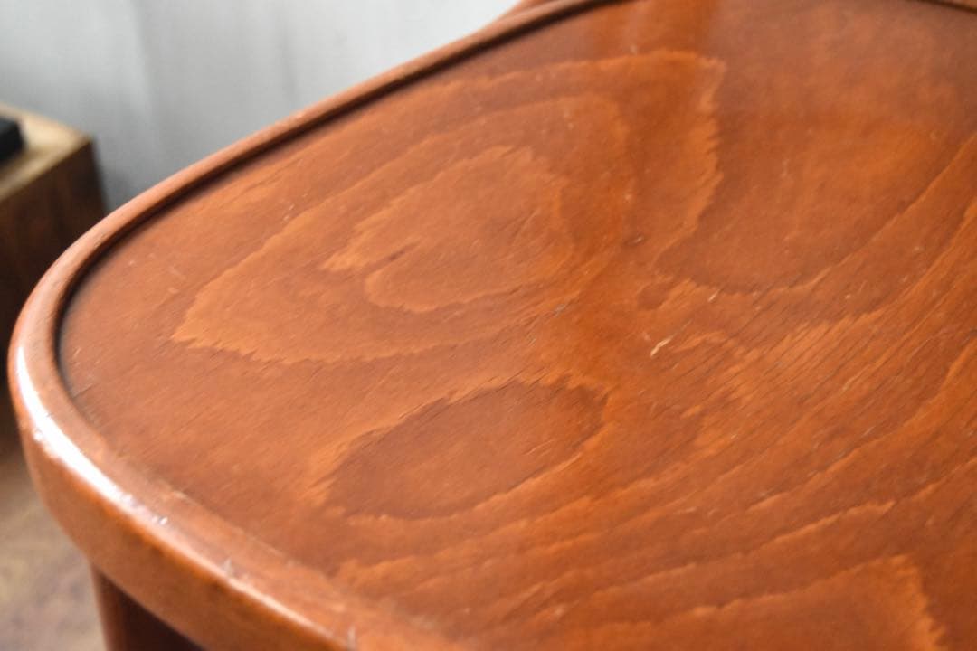 Bentwood chair ④