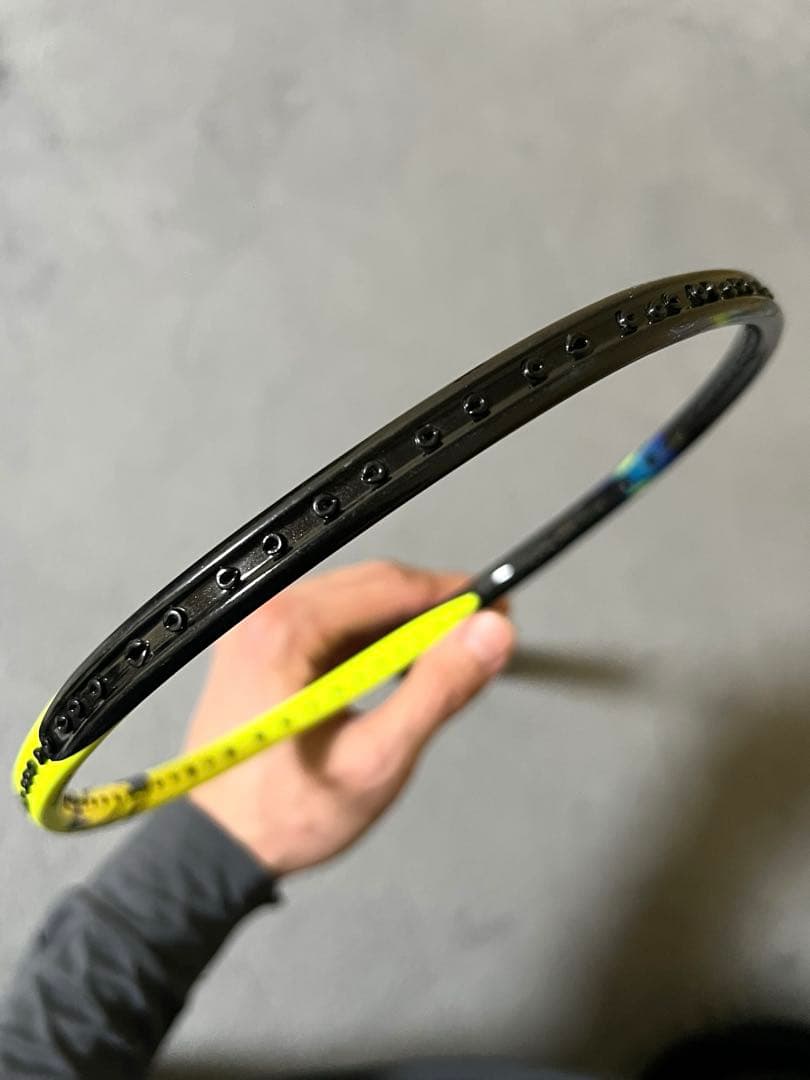 YONEX アストロクス77 4UG5