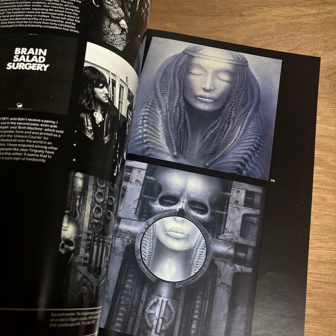 H.R.Giger's ecronomicon ギーガー ネクロノミコン