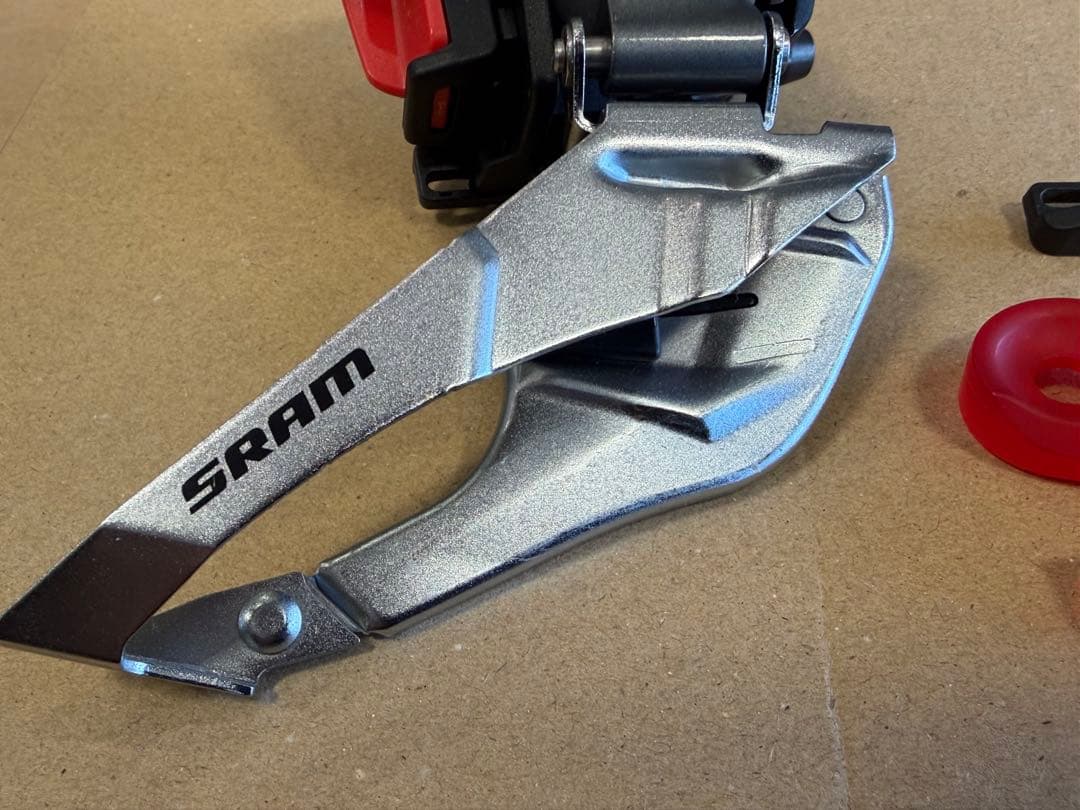 SRAM RIVAL eTap AXS フロントディレイラー 12速