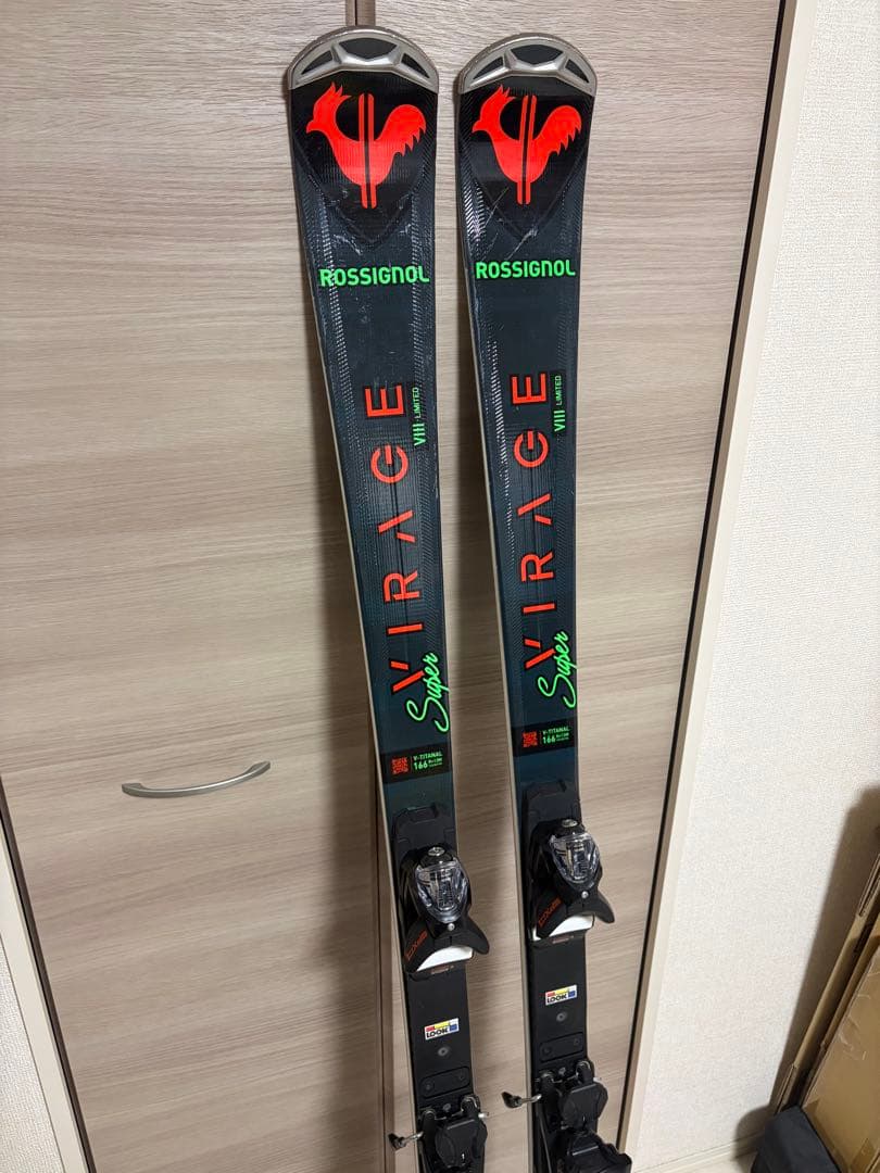 ロシニョールROSSIGNOLスーパーヴィラージュⅧ LTD 166cm 値引可