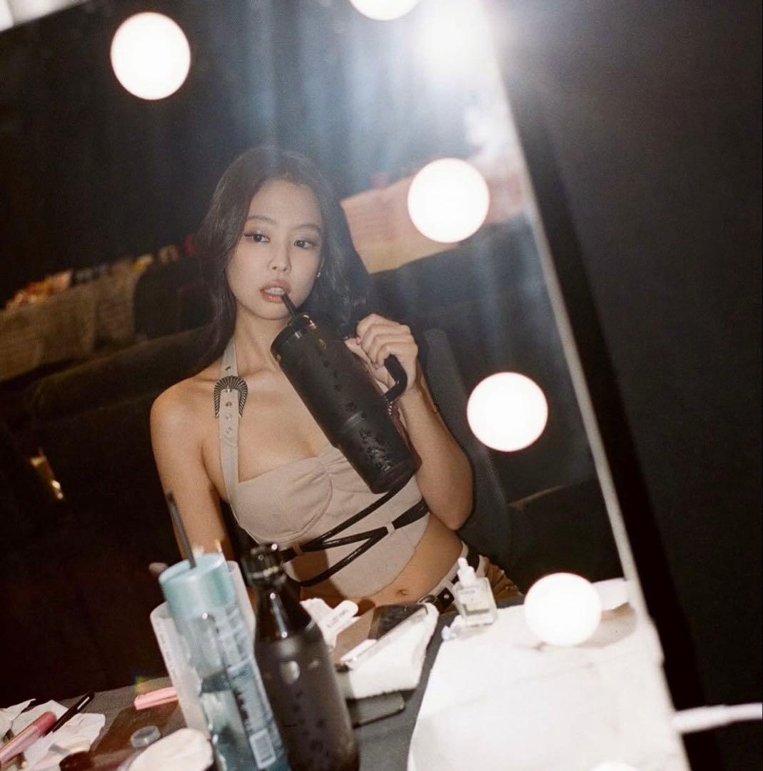 【新品未使用】Jennie x Stanley コラボタンブラー