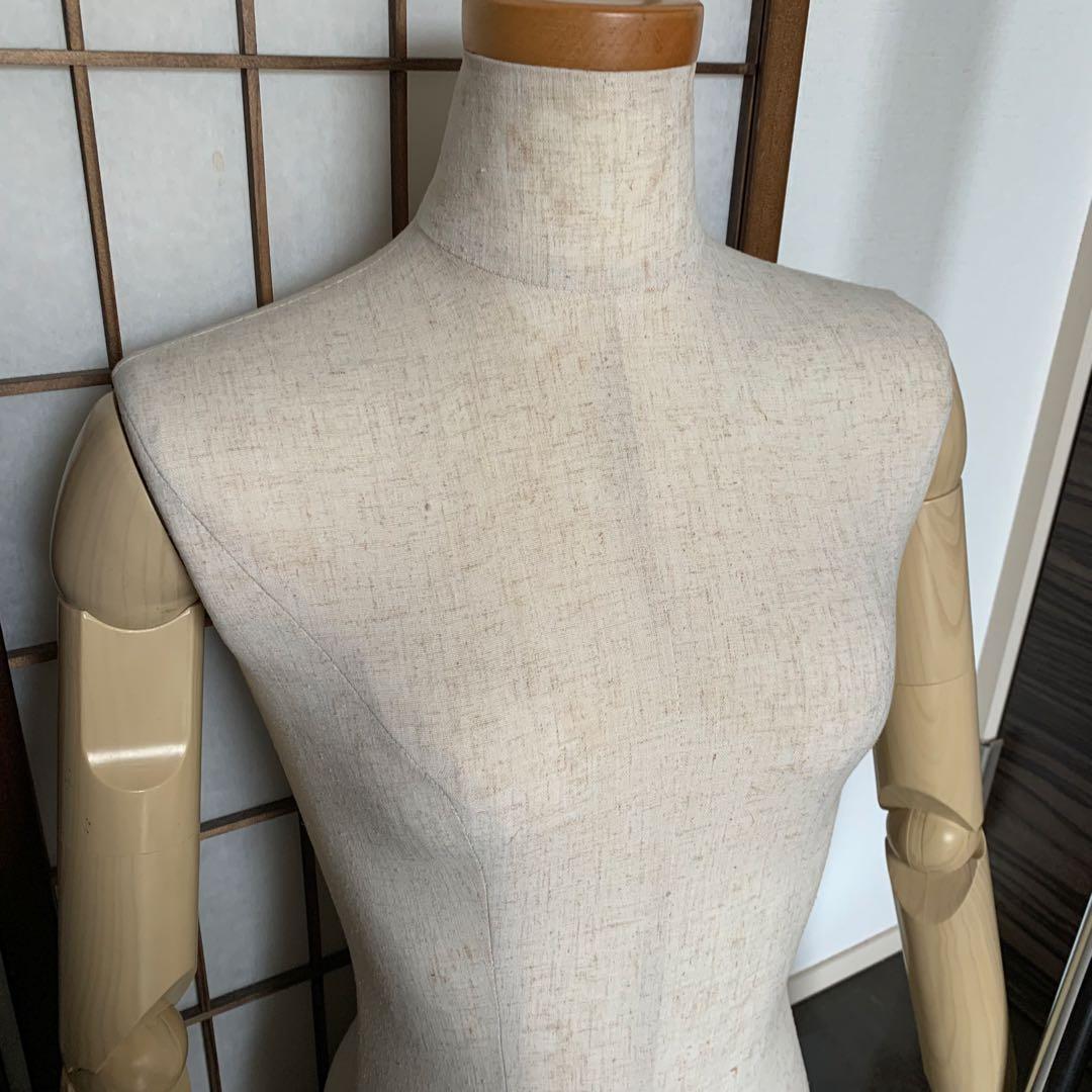 【送料無料】腕付き　マネキン レディース　トルソー　せどり　ディスプレイ