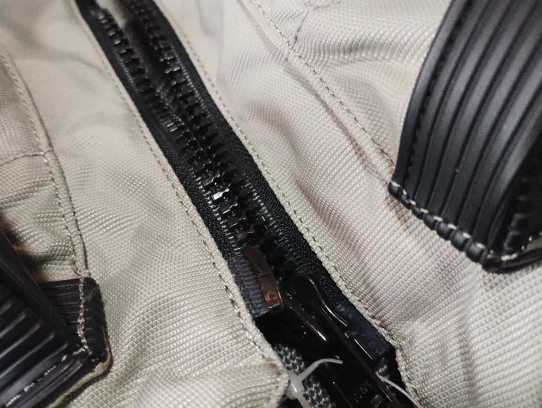 Helly Hansen ANGLER ライフジャケット　Mサイズ