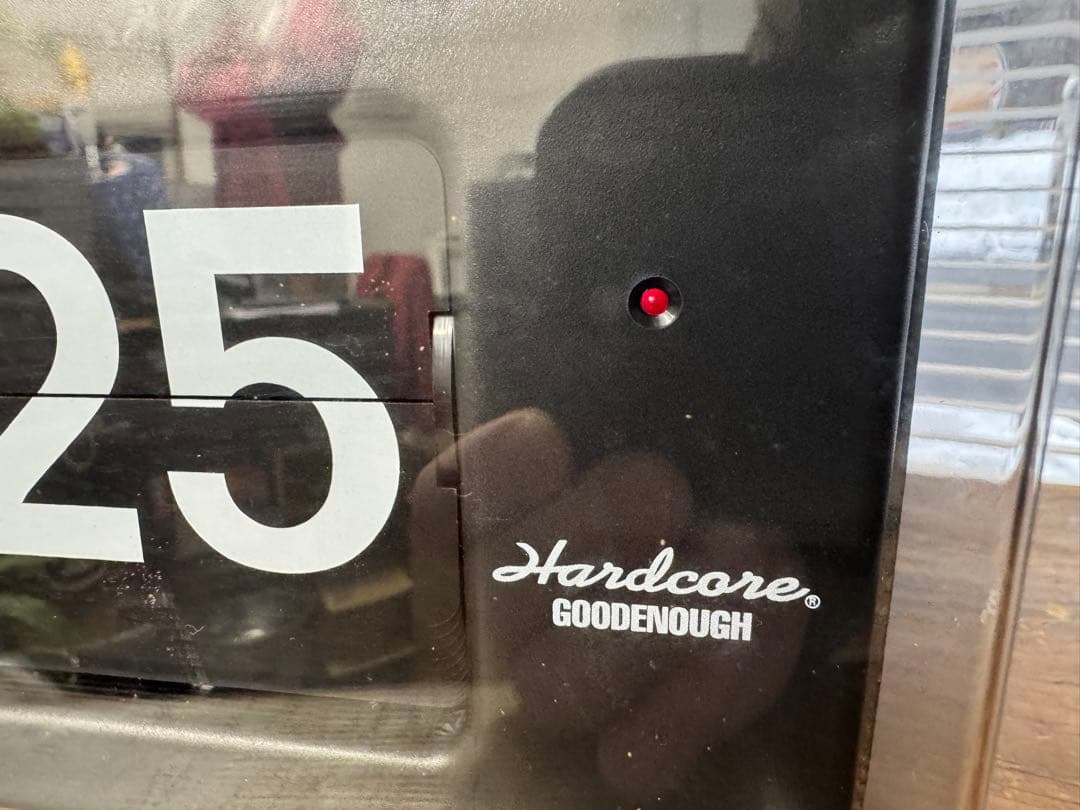 goodenough グッドイナフ ハードコア　ダブルネーム置き時計