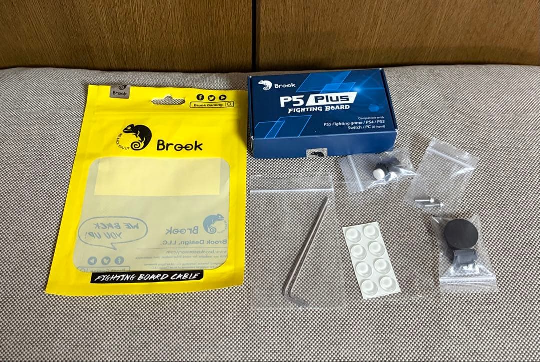 くろまき工房　アーケードコントローラー「precisely」