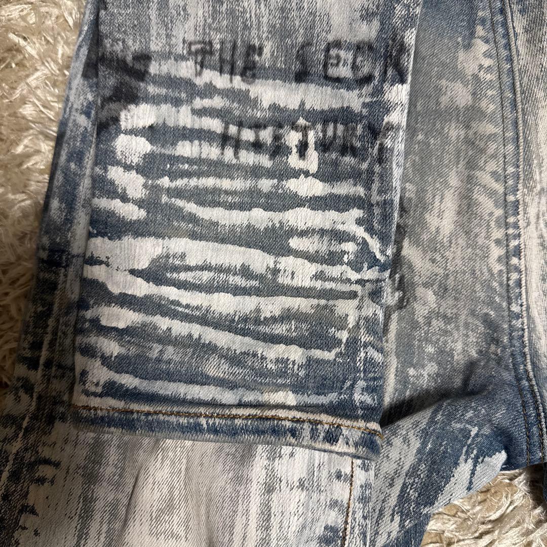 AMIRI デニムパンツ