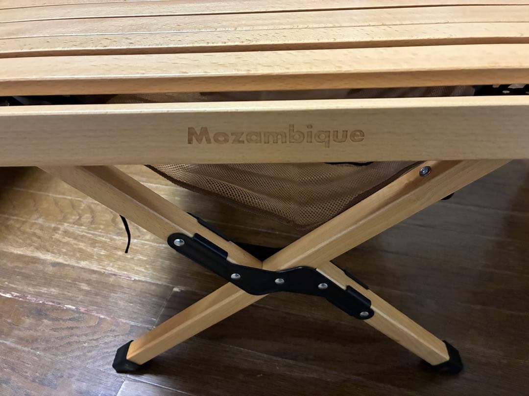 【美品】Mozambique モザンビーク　ウッドロールテーブル　高さ調節可
