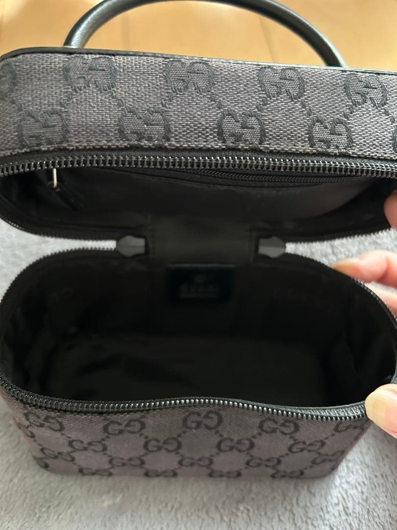 ❤️GUCCI 鞄　化粧ポーチ❤️