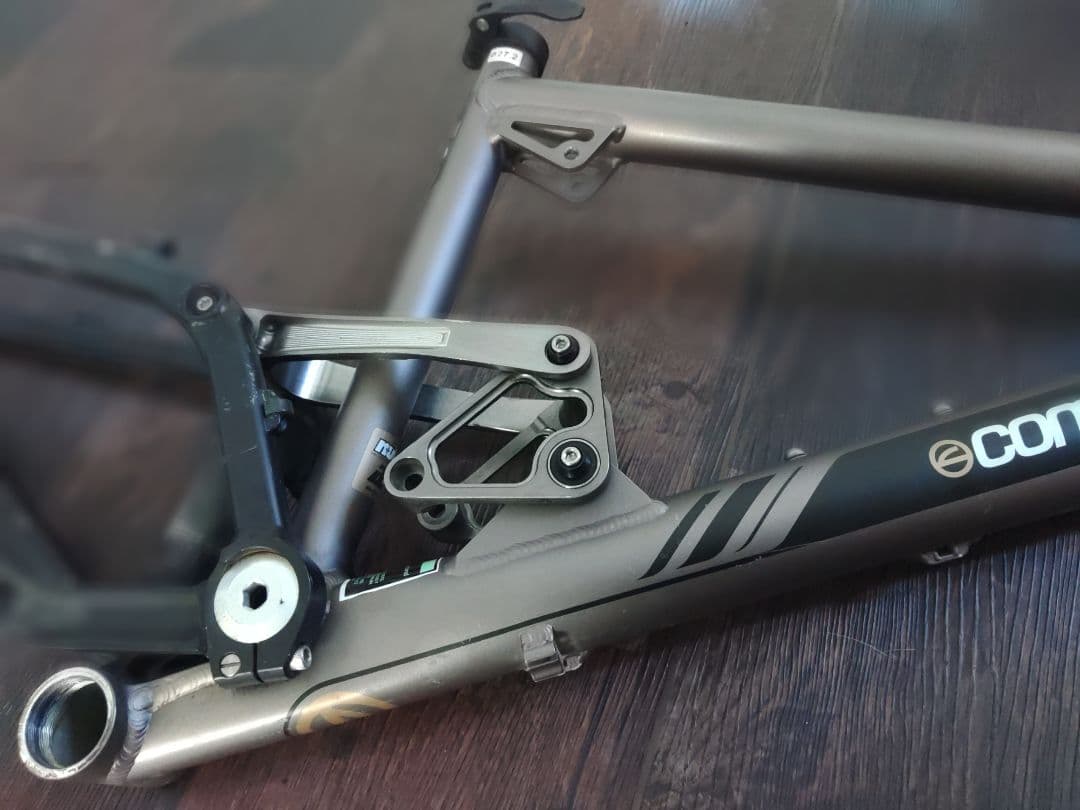 commencal VIP5.0 フレームのみ