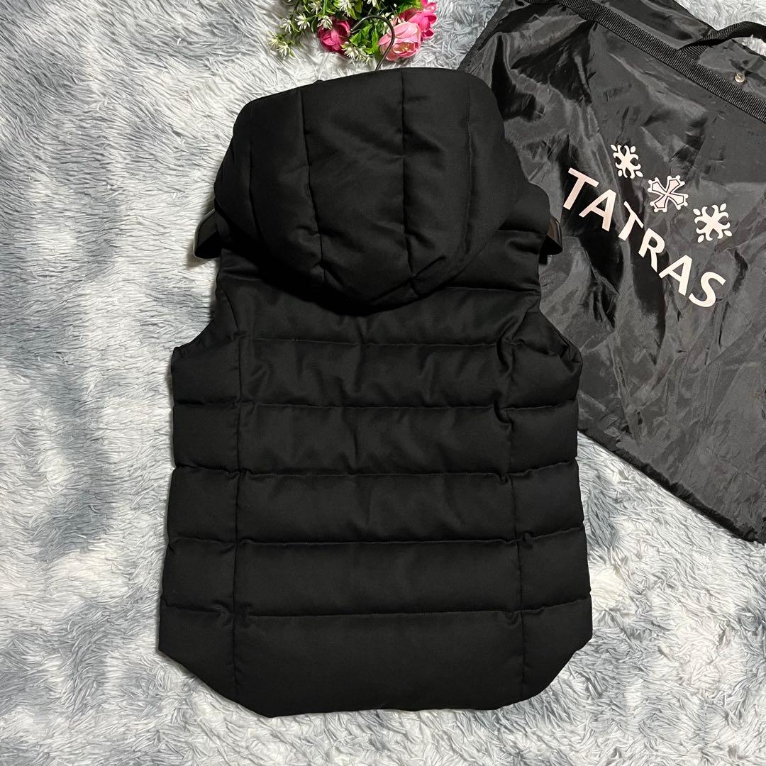 美品　TATRAS SOVER ソヴェール ダウンベスト 黒　01