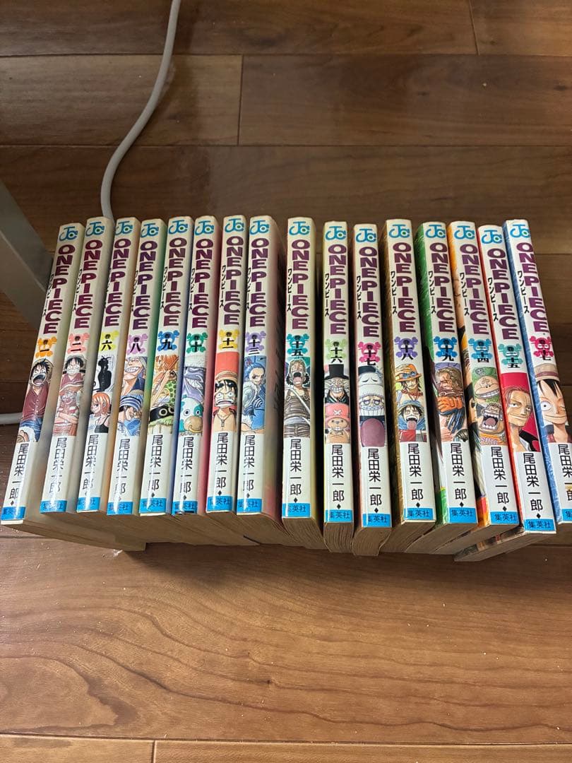ワンピース1巻2巻その他多数初版　値下げ可能