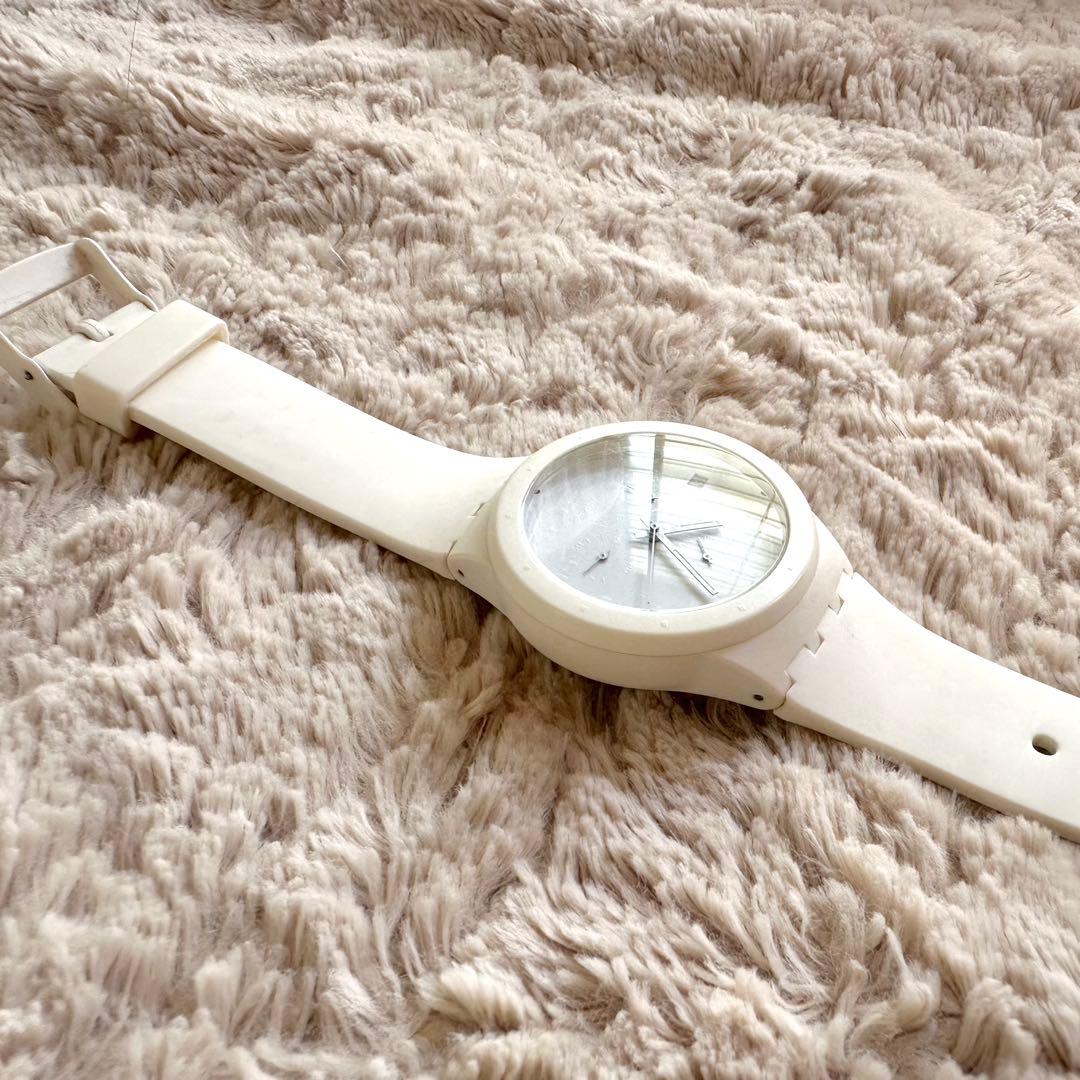 swatch 腕時計 2点セット　シリコン　スケルトン　クリア　赤　白
