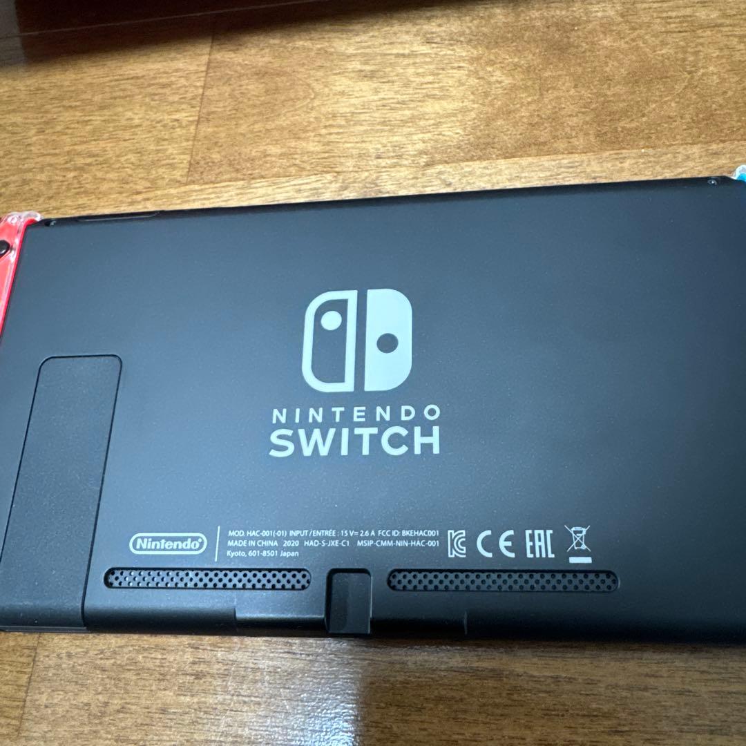 【美品】Nintendo Switch ネオンブルー/レッド