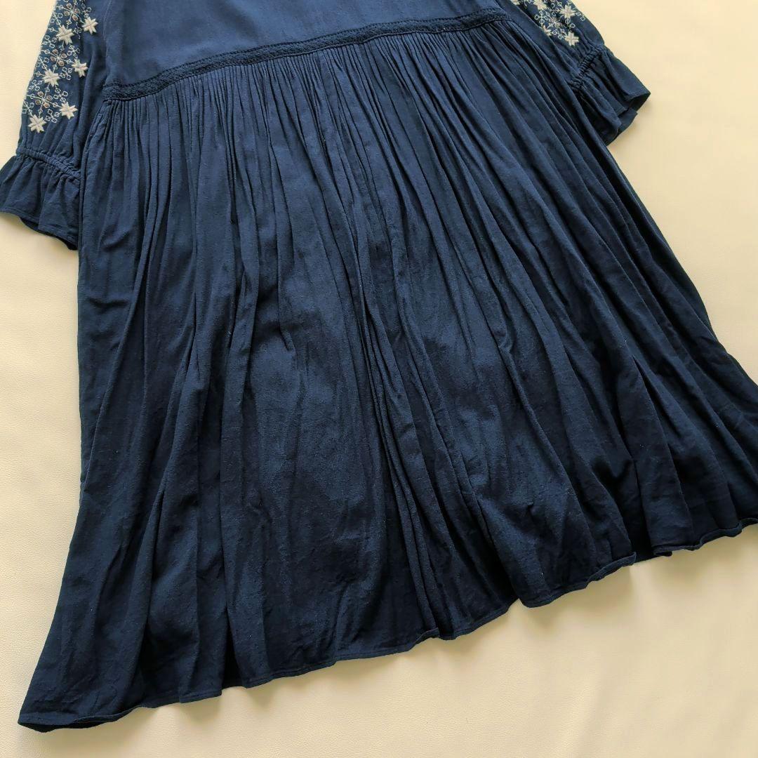 TSUHARU 刺繍タックギャザーワンピース 格子花柄 フリル袖 F 青紺