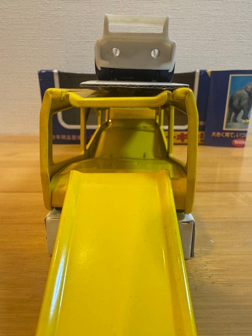【Tonka】ニューカーキャリアPorsche 935 2台