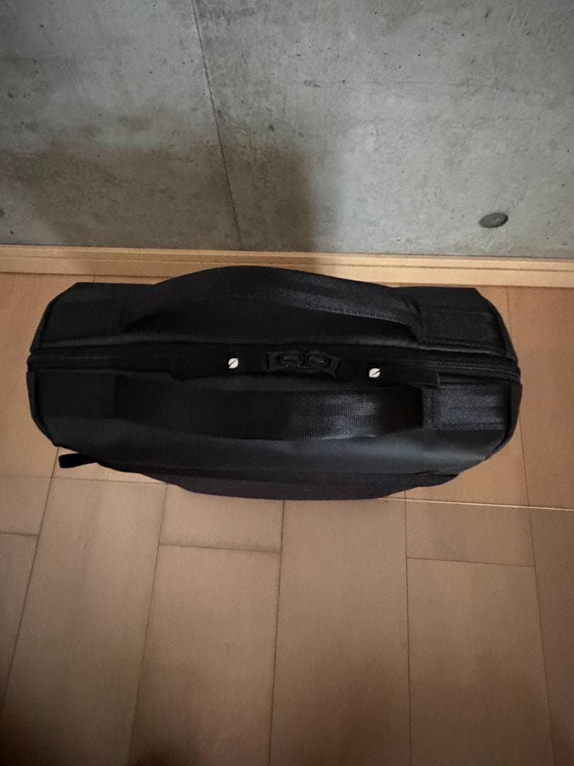 【ほぼ新品】Incase 2WAY トートバッグ・ブラック 正規品・保証書付