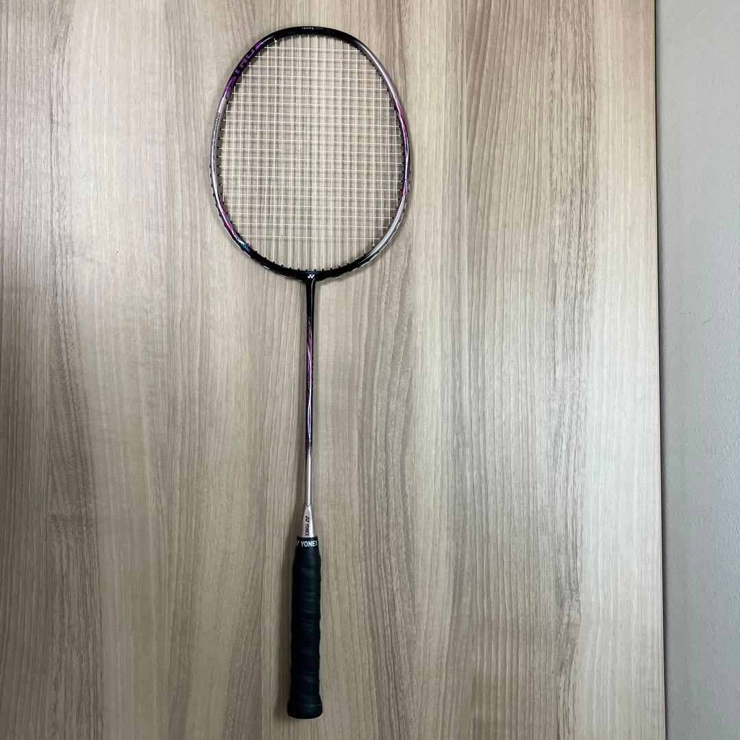 YONEX バドミントンラケット ASTROX 55A ブラック/ピンク
