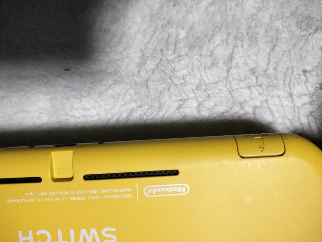 動作品Nintendo Switch Lite イエロー