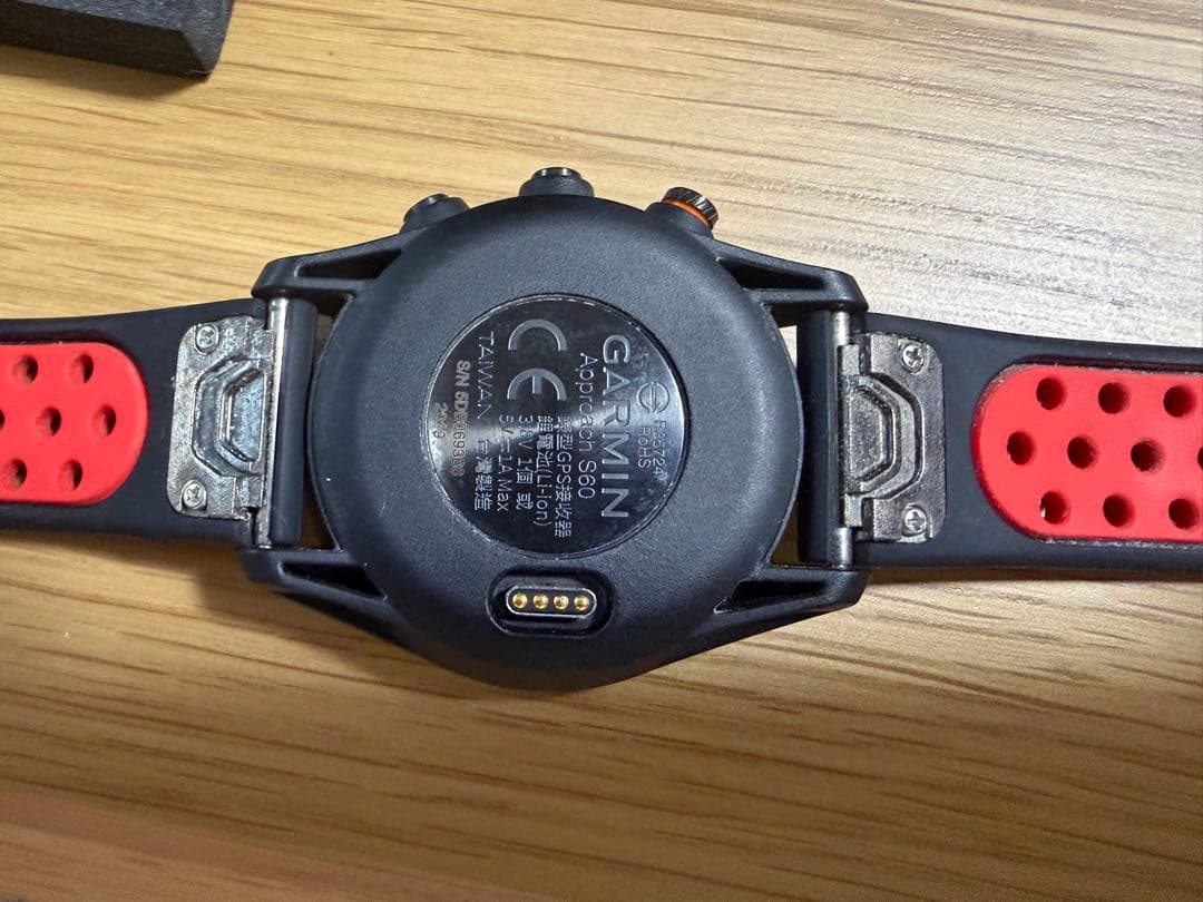 Garmin Approach S60 セラミック　GPSナビゴルフウォッチ