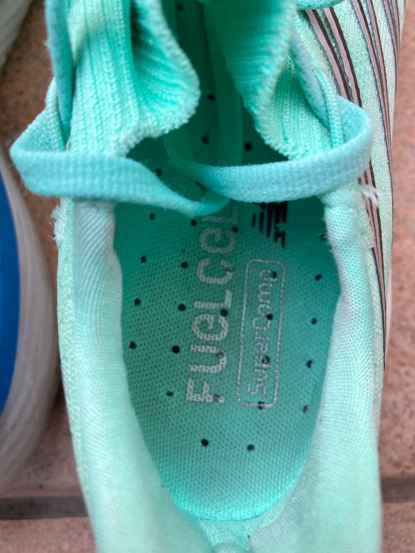 New Balance FC SC Elite ランニングシューズ