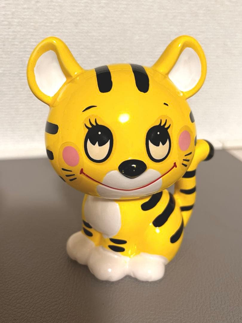【希少・骨董品】内藤ルネ　 ウサギとトラの陶器置物
