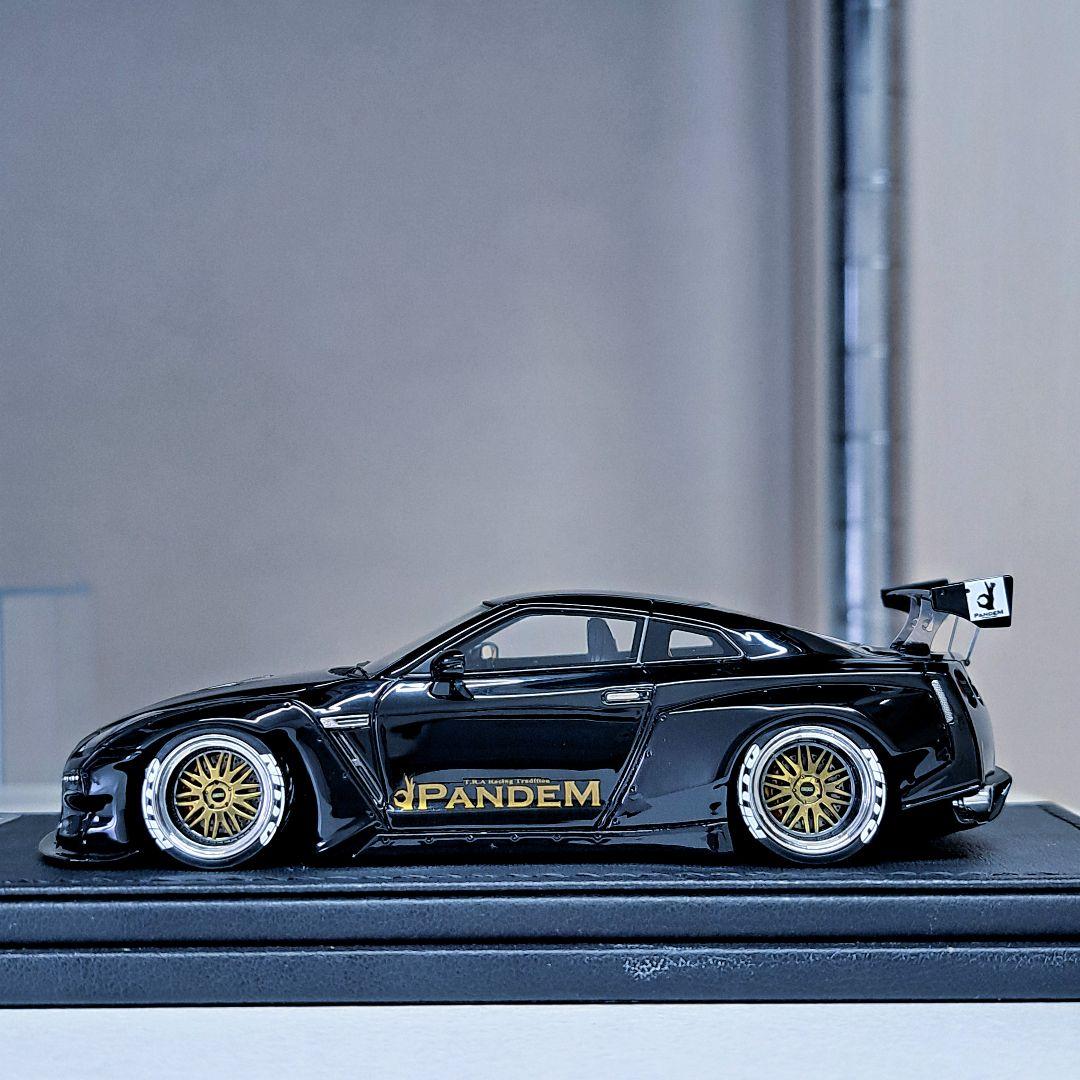 イグニッションモデル 1/43 PANDEM R35 GT-R ブラック