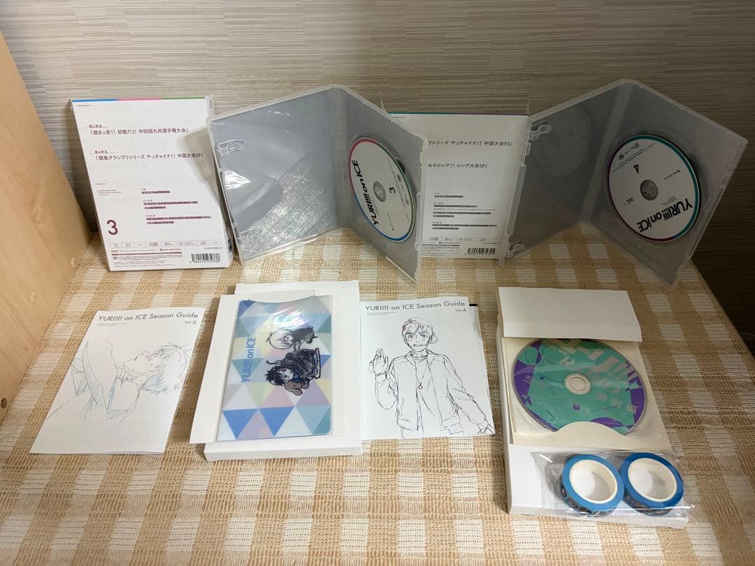 ユーリ!!! on ICE 初回全6巻セット　DVD/Blu-ray