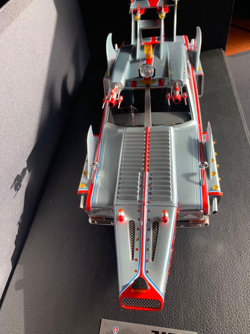 新品の現状品　amie 1/18 WORF777 新品ジャンク　ウルトラマンタロ