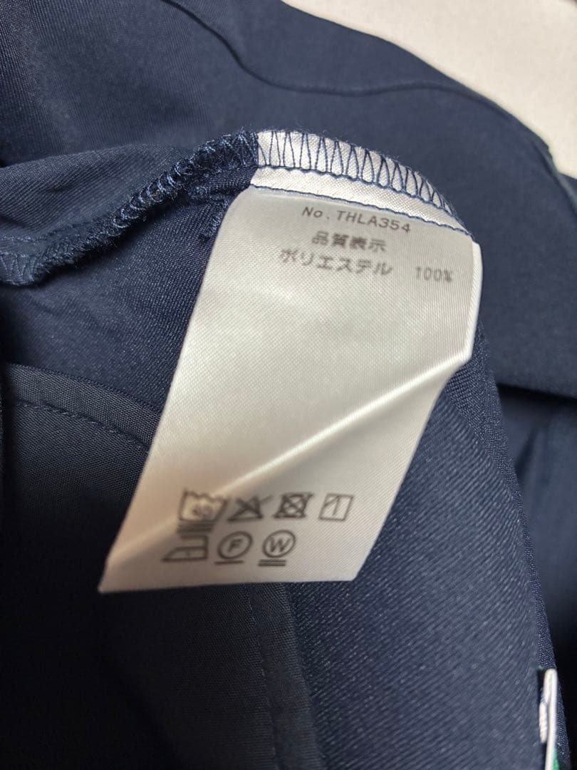 新品タグ付き 定価半額 トミーヒルフィガー ゴルフスカート ネイビーM 春夏向け