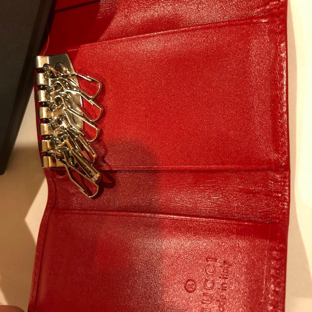 GUCCI GGパターン キーケース グレー/レッド