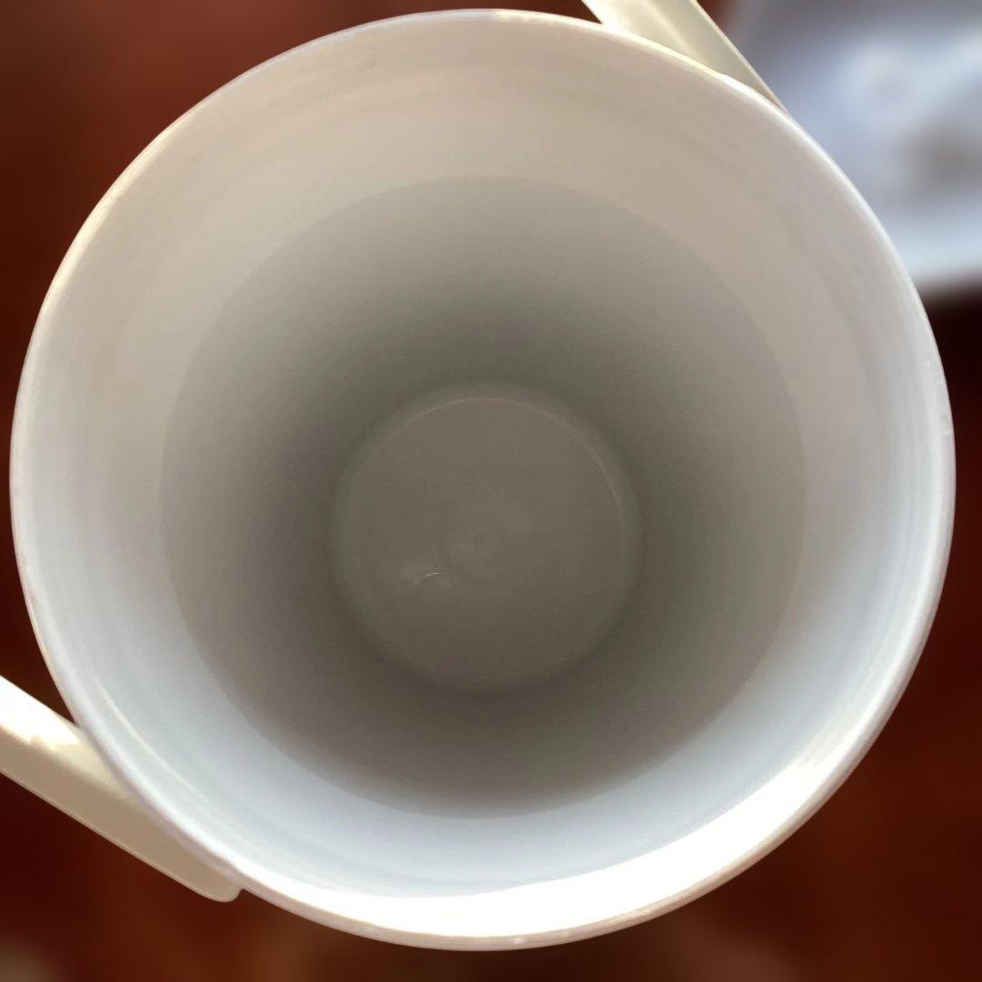 《サーモスス&象印ステンレスボトル》《コールマン2／1GALLON JUG》