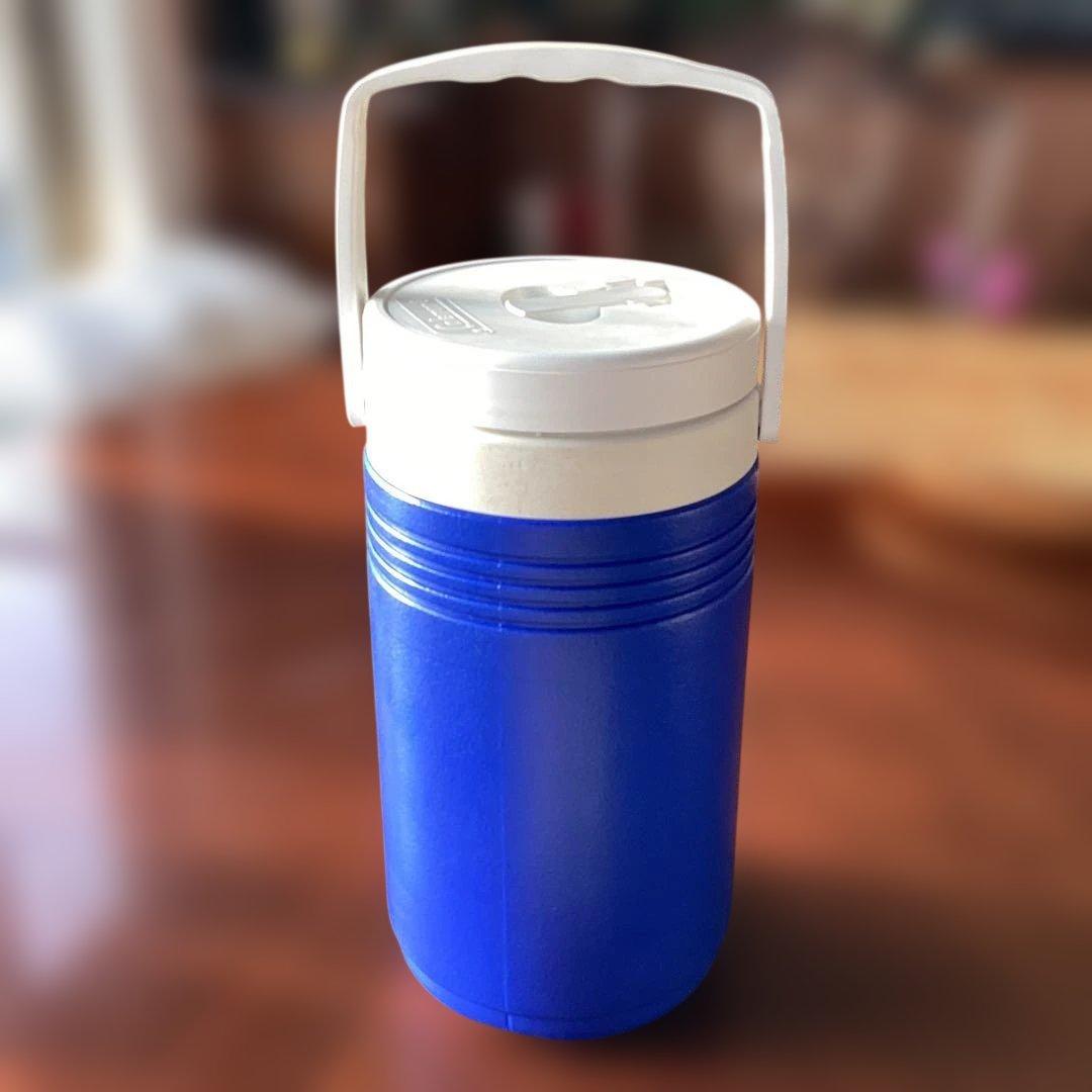 《サーモスス&象印ステンレスボトル》《コールマン2／1GALLON JUG》