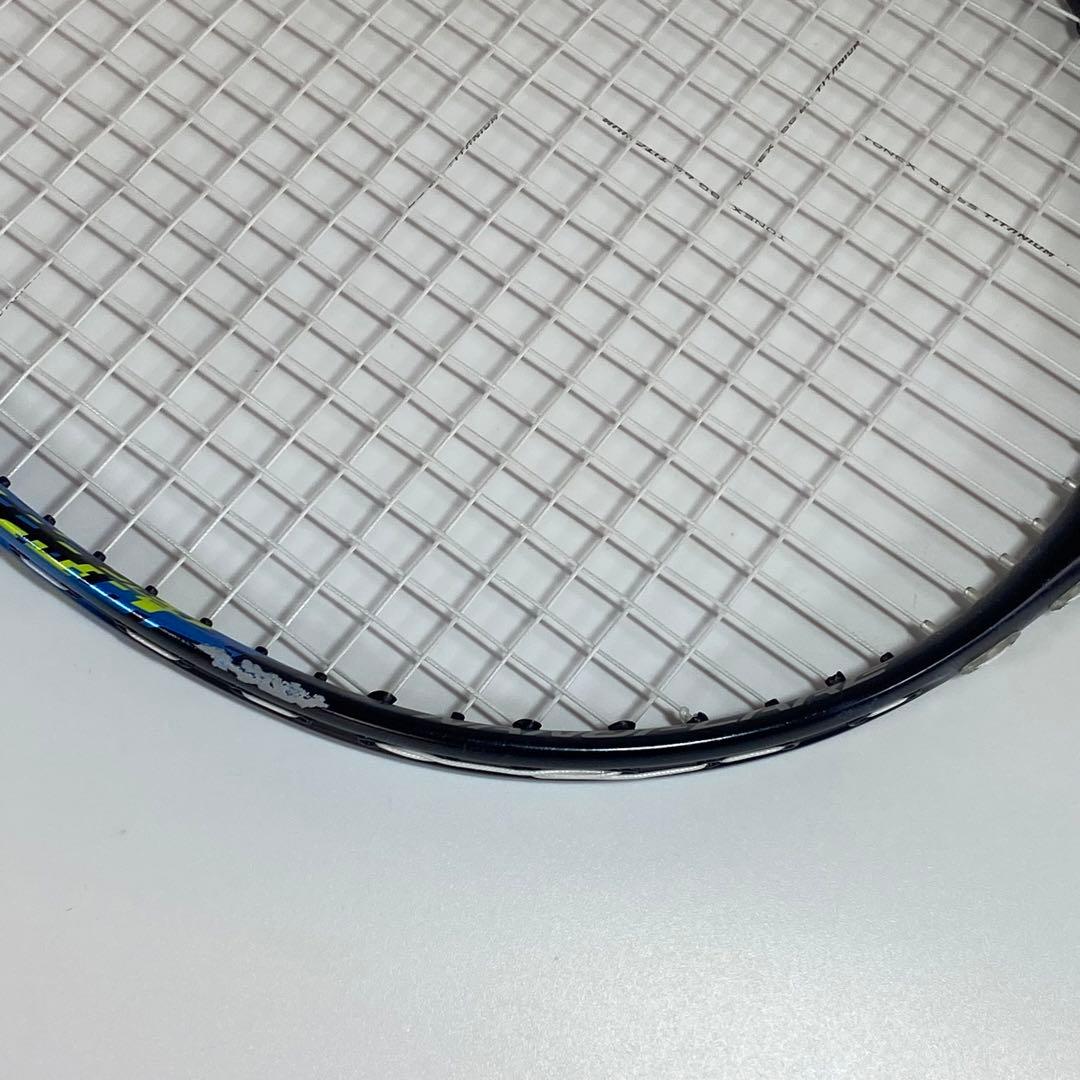 YONEX ヨネックス　ナノフレア700 5UG5 バドミントンラケット