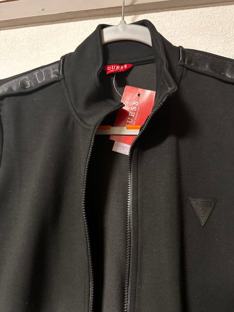 GUESS ブラック ジャージ上下セット set up